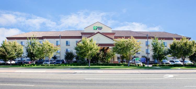 智选假日套房酒店克洛维斯，弗雷斯诺地区(Holiday Inn Express & Suites CLOVIS-FRESNO AREA by IHG)图片