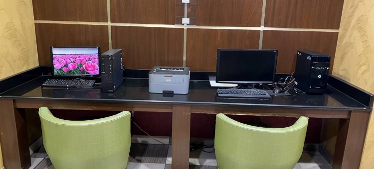 帕拉默斯罗歇尔公园华美达酒店(Ramada by Wyndham Rochelle Park Near Paramus)图片
