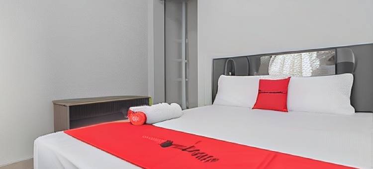 红多兹酒店-近苏加武眉司徒山之旅(RedDoorz Syariah Near Wisata Situ Gunung Sukabumi)图片