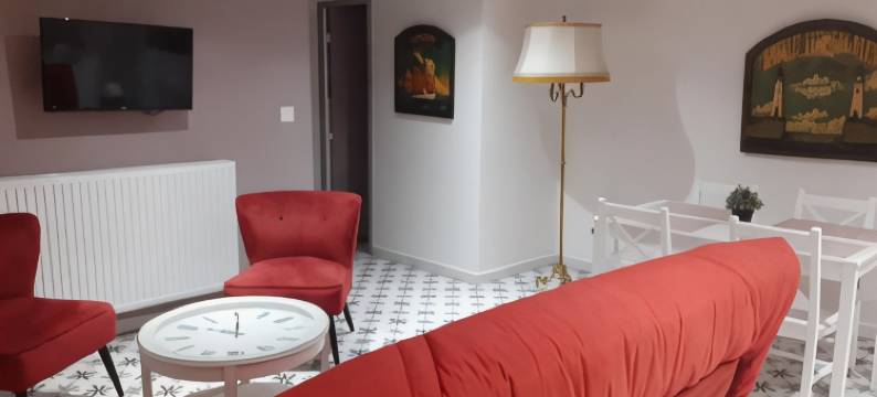 Logis 酒店拉邦纳德雷斯(Hotel de Charme la Bonne Adresse - Logis de France)图片