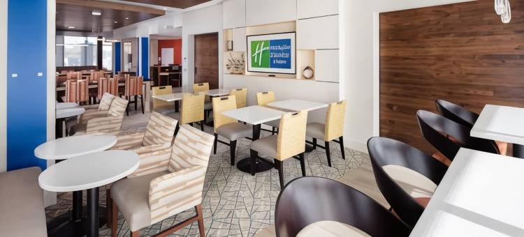 智选假日套房酒店-东皮奥里亚/河滨(Holiday Inn Express & Suites East Peoria - Riverfront)图片