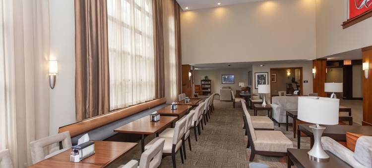 Staybridge Suites 草地滚球场(Staybridge Suites Bowling Green)图片