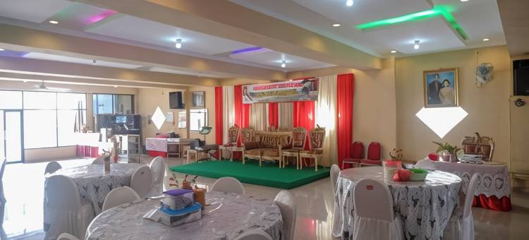 梭罗H&W红多兹酒店(RedDoorz at H&W Hotel Solo)图片