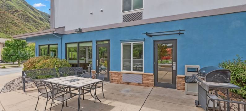 格伦伍德斯河畔舒适套房酒店(Comfort Inn & Suites Glenwood Springs on the River)图片