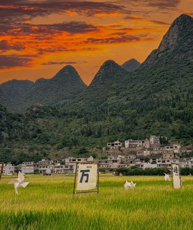 6日5晚 • 8 人純玩小團＋貴州黃果樹景區＋西江千戶苗寨＋荔波小七孔＋萬峯林景區＋馬嶺河峽谷景區