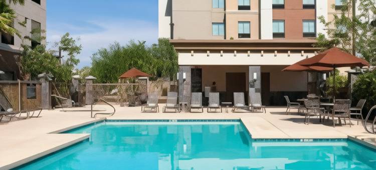 希尔顿欢朋套房酒店-凤凰城17号州际公路欢乐谷(Hampton Inn & Suites Phoenix North/Happy Valley)图片