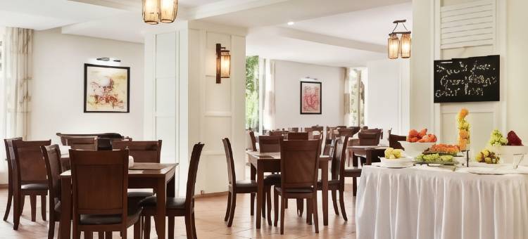 塔什干温德姆华美达酒店(Ramada by Wyndham Tashkent)图片