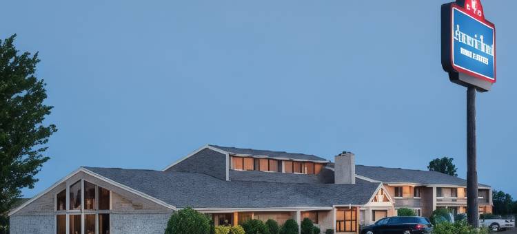 格兰迪中心美吟温德姆酒店(AmericInn by Wyndham Grundy Center)图片