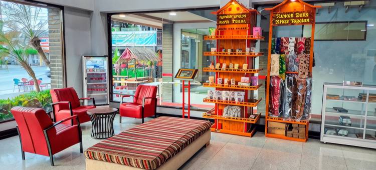 雷兹皇宫酒店(Riez Palace Hotel)图片