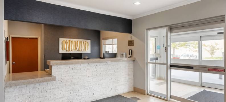 贝斯特韦斯特科科莫酒店(Best Western Kokomo Hotel)图片