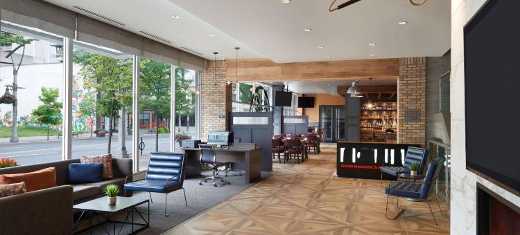 温莎市中心福朋喜来登酒店(Four Points by Sheraton Windsor Downtown)图片