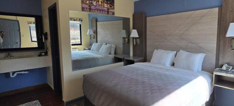 品质套房酒店东点 - 亚特兰大地区(Quality Inn & Suites East Point - Atlanta Area)图片