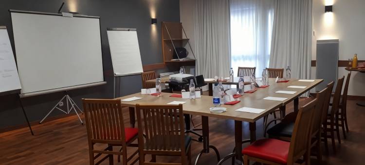 宜必思拉布雷斯热拉尔德梅酒店(Ibis la Bresse Gérardmer)图片