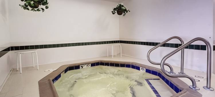 莫林-阔德城舒适酒店(Comfort Inn Moline - Quad Cities)图片