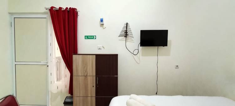 红门酒店@达内斯蒂民宿-近苏丹哈桑丁机场(RedDoorz Syariah @ Danesti Homestay Near Bandara Sultan Hasanuddin)图片