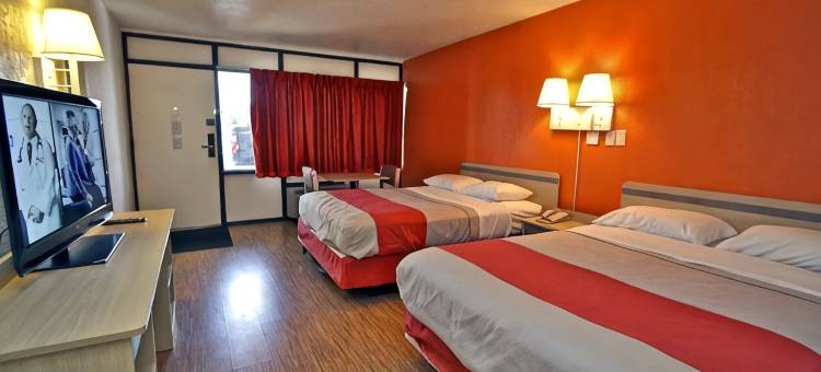 俄克拉荷马萨利索 6 号汽车旅馆(Motel 6 Sallisaw, OK)图片