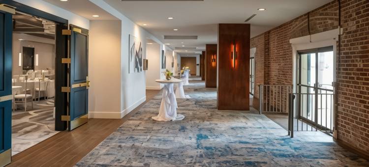 新奥尔良艺术维尔豪斯区万豪酒店(New Orleans Marriott Warehouse Arts District)图片