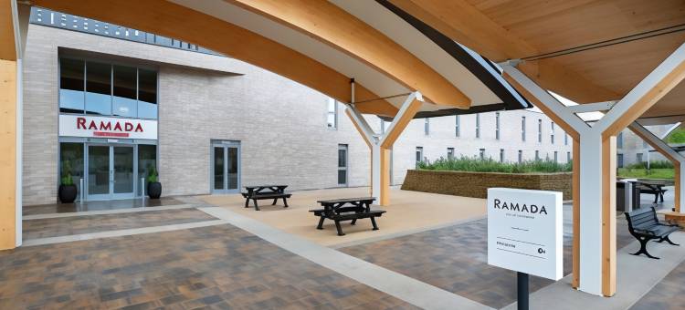 利兹东华美达温德姆酒店(Ramada by Wyndham Leeds East)图片
