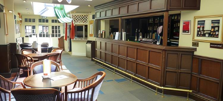 阿瑟斯敦红狮酒店(The Atherstone Red Lion Hotel)图片