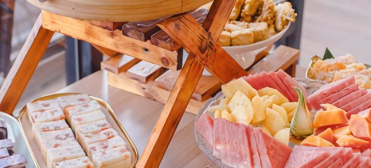 Fahira Hotel Bukittinggi图片