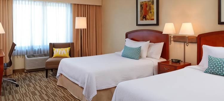 丹佛南帕克梅多斯购物中心万怡酒店(Courtyard Denver South/Park Meadows Mall)图片