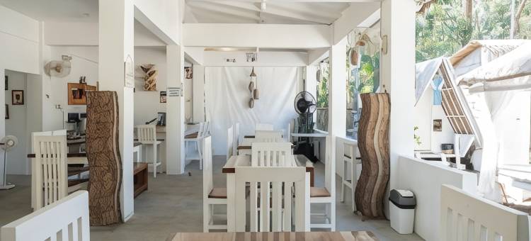 科斯塔斯德利瓦海滩度假村(Costas de Liwa Bar & Beach Resort)图片