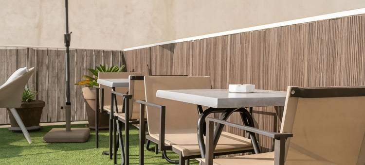 蒙蒂阿尔酒店(The Originals City, Hôtel Mondial, Perpignan)图片