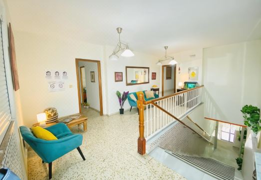 Hostal AzaharaHotel Overview