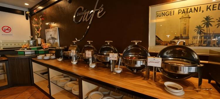 埃默洛尔德布蒂里酒店(Emerald Puteri Hotel)图片