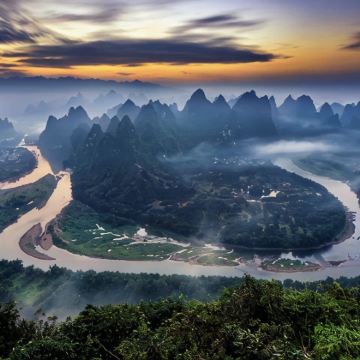 阳朔+黄姚古镇+十里画廊+遇龙河景区+兴坪古镇+漓江风景名胜区3日2晚跟团游