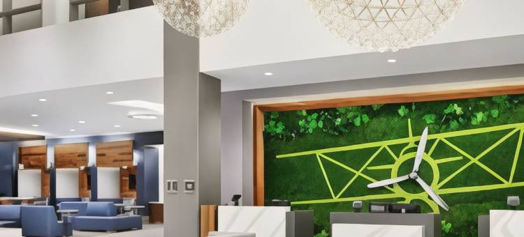 亚特兰大机场北部希尔顿安泊酒店(Embassy Suites by Hilton Atlanta Airport North)图片