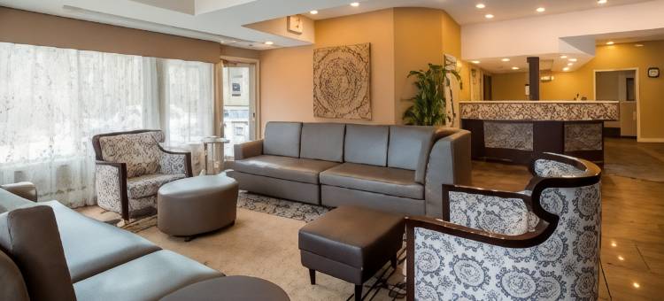 先驱者公园贝斯特韦斯特优质酒店(Best Western Plus Pioneer Park Inn)图片