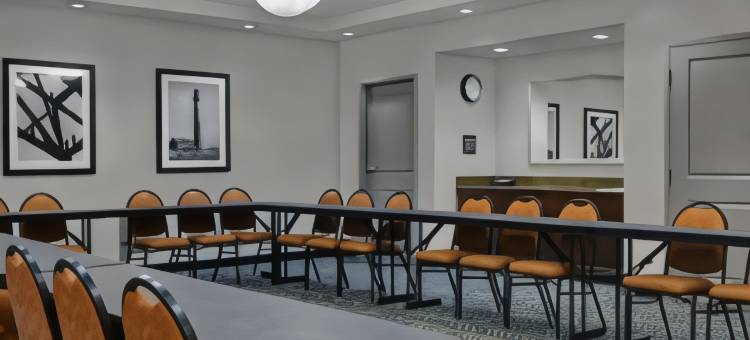 希尔顿欢朋酒店-巴斯布伦瑞克区(Hampton Inn Bath (Brunswick Area))图片