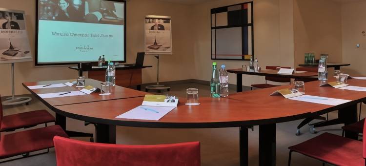 莫勒帕圣昆汀美居酒店(Hôtel Mercure Maurepas Saint-Quentin)图片