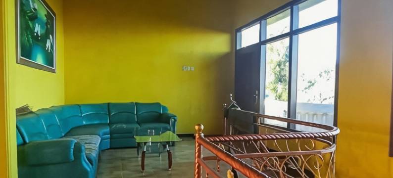 布罗莫英达乐斯塔里民宿-美特拉-RedDoorz(Bromo Indah Lestari Homestay Mitra RedDoorz)图片