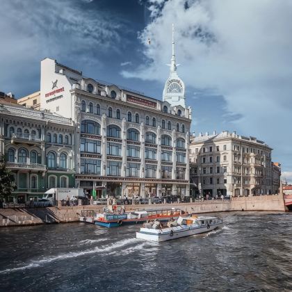 俄罗斯圣彼得堡+莫斯科8日6晚跟团游