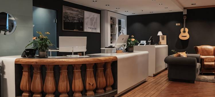 家园酒店(Home Hotel with)图片