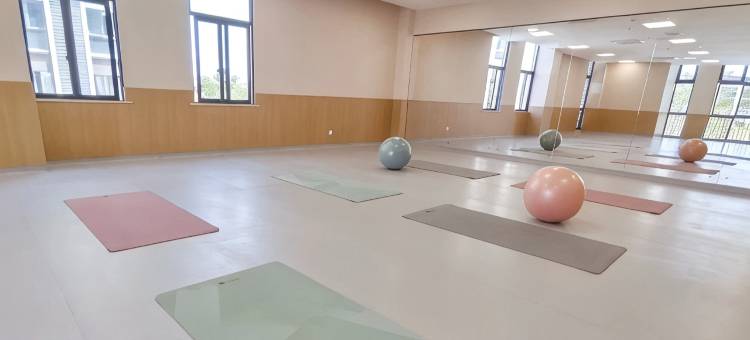 衢江中大朗颐酒店公寓图片