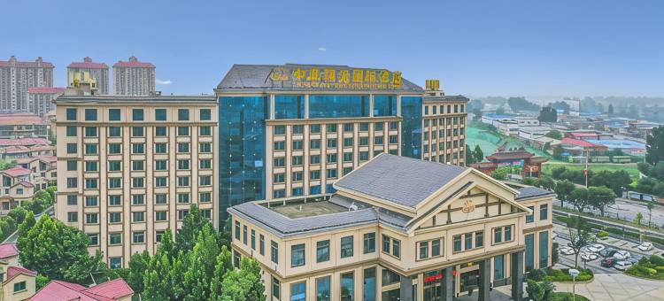 卫辉中源阳光国际酒店图片