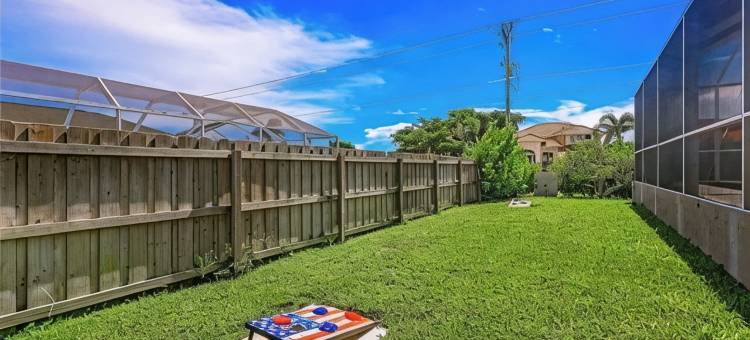 热带度假屋佛罗里达州马可岛近海滩，宠物友好，配有泳池(Tropical Vacation Home Marco Island Florida - Close to Beaches-Pet Friendly-POOL)图片