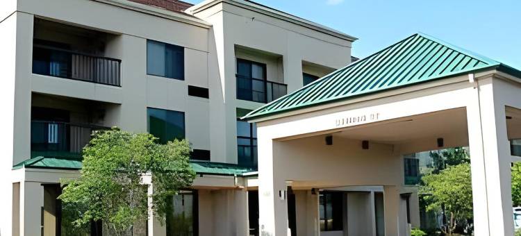 印第安纳波利斯西北万怡酒店(Courtyard Indianapolis Northwest)图片