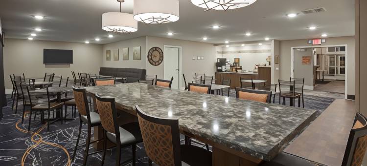 莫里斯华居套房酒店(GrandStay Hotel & Suites - Morris)图片