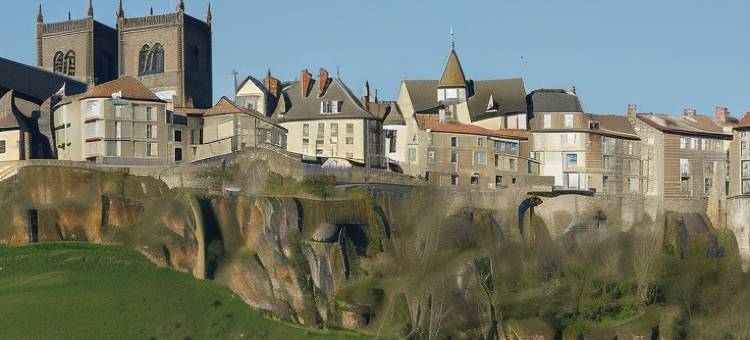 圣弗卢尔英式精华酒店(Brit Hotel Essentiel Saint-Flour)图片