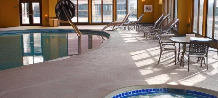 Holiday Inn 皮沃基密尔沃基西(Holiday Inn Pewaukee-Milwaukee West)图片