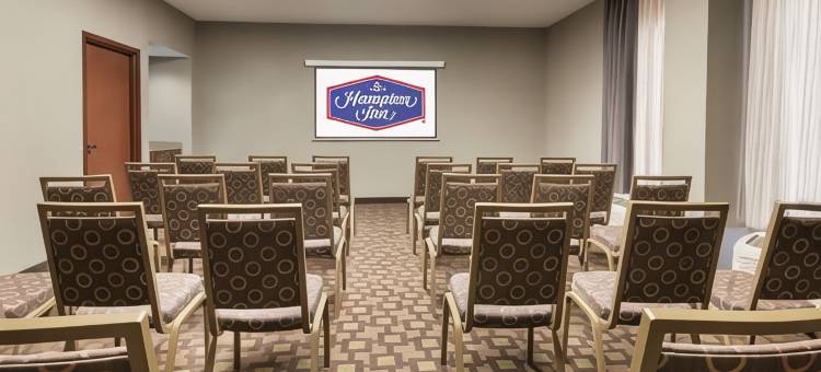 夏洛特大学欢朋酒店(Hampton Inn Charlotte-University Place)图片