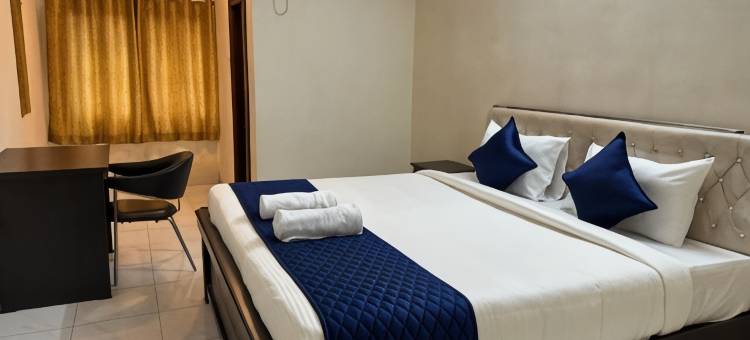 天空月亮豪华房酒店(Hotel Cred Luxury Rooms Gachibowli,)图片