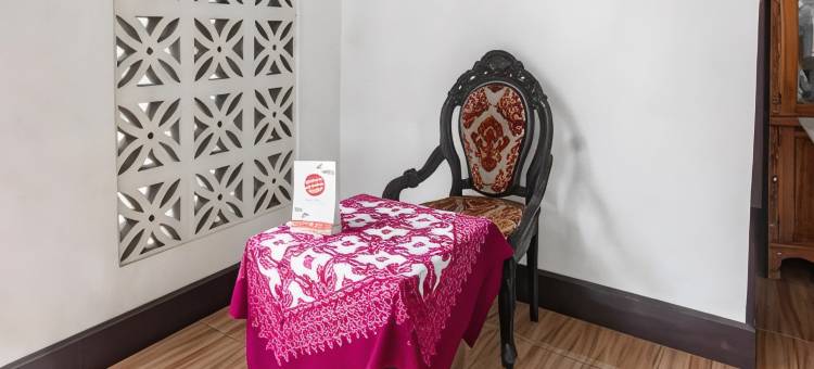Hotel O Homestay Bonjeruk Near Restoran Pawon 21 Bonjeruk图片