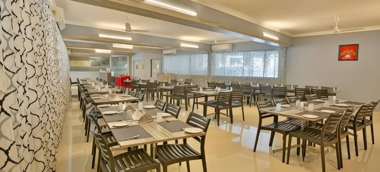 市中心商务酒店(Downtown Business Hotel)图片