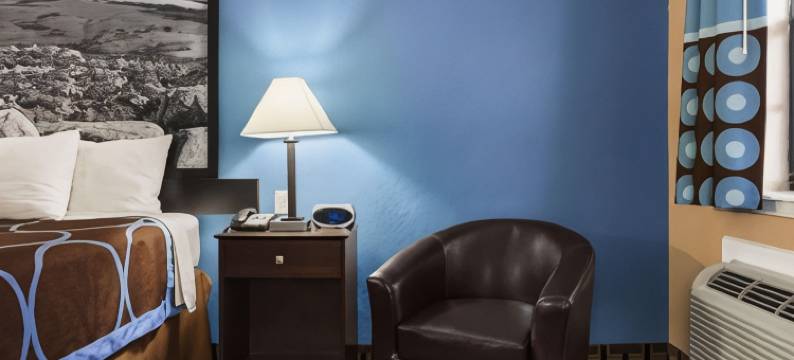 亨利埃塔速8酒店(Super 8 by Wyndham Henryetta)图片