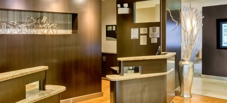 克拉克斯维尔万怡酒店(Courtyard Clarksville)图片